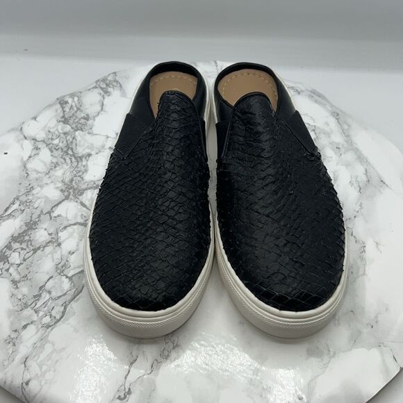 KAANAS Black Leather Sahara Slide Slip On-8 - Picture 3 of 9